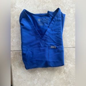 WINNING Blue Figs Catarina One Pocket Top